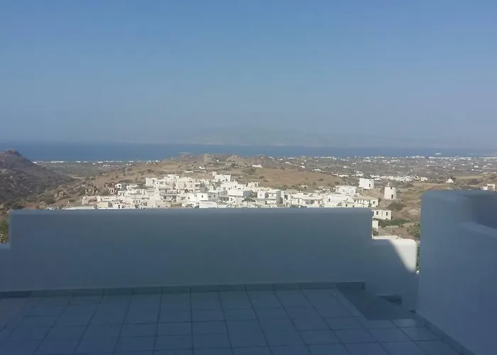 Vakantiehuis Vivlos. Maisonette With View *