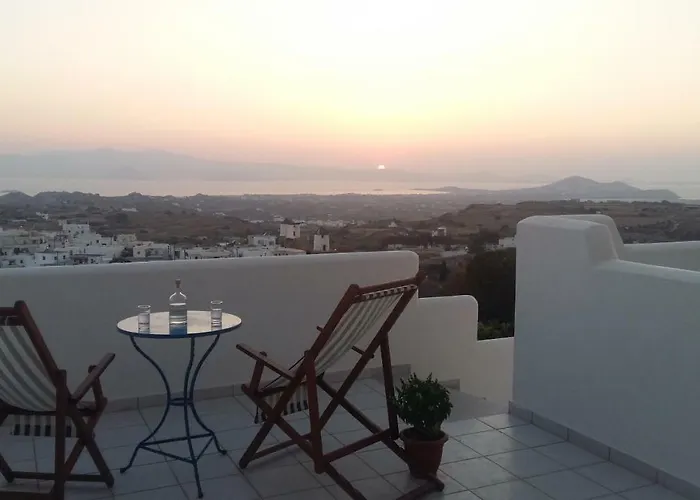 Vakantiehuis Vivlos. Maisonette With View